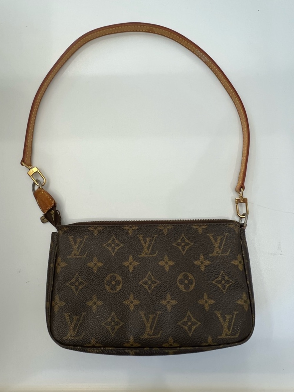 LOUIS VUITTON Pochette Accessoires Handbag Monogram LV